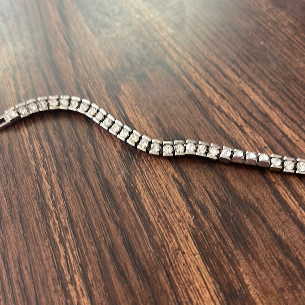 Vintage rhinestone 7 inch bracelet